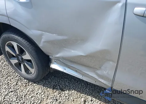 2017 Subaru Forester 2.5I Premium from USA, damaged, VIN JF2SJAEC0HH562512